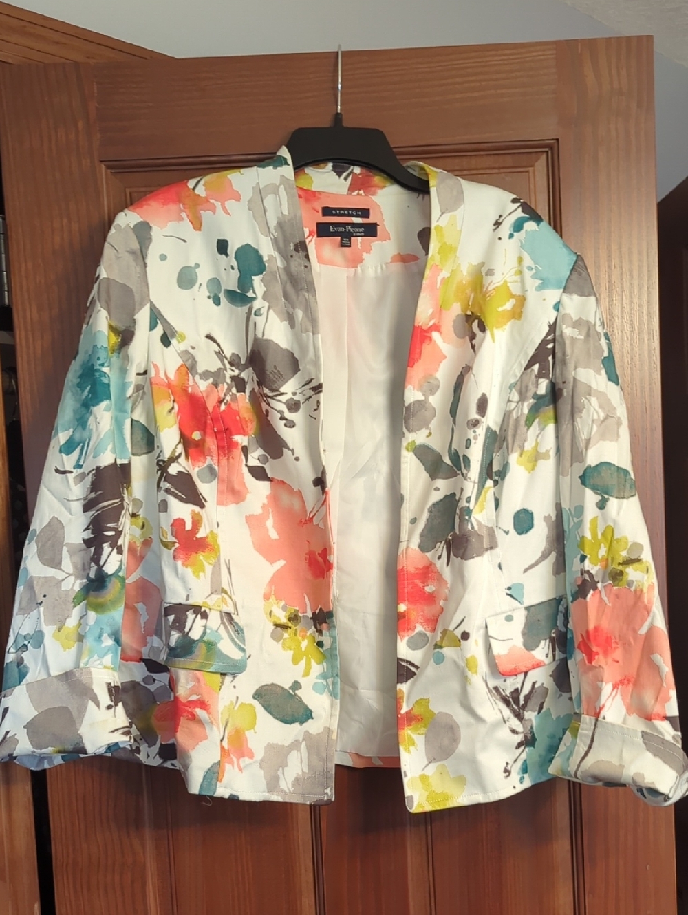 Evan-piconeWomen's Floral Watercolor Open Blazer - White Multi